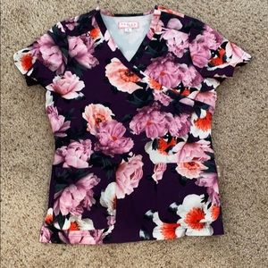XS Koi Scrub Top